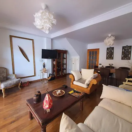 House Nyaraló *